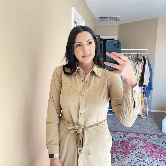 Denim & Co - Canyon Retreat Tan Suede Long Sleeve Dress - Picture 5 of 13